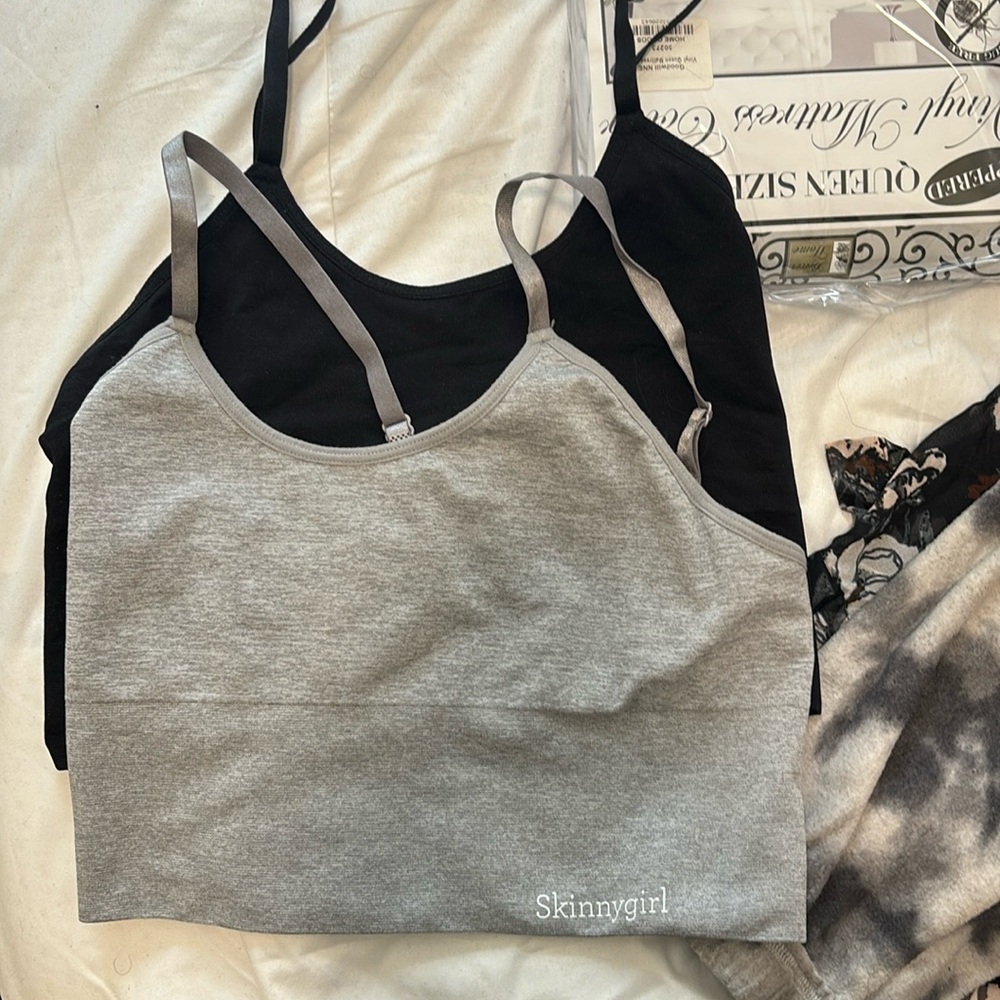 Skinny Girl Sports bra/active top
